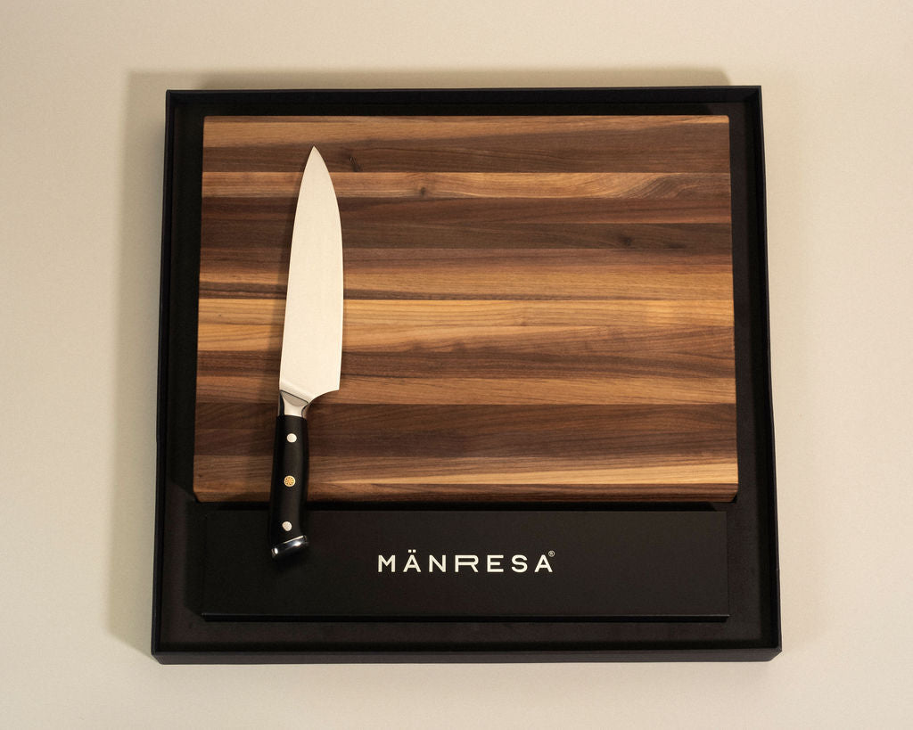 Walnut butcher block with German Pro chef knife gift set, vertical view